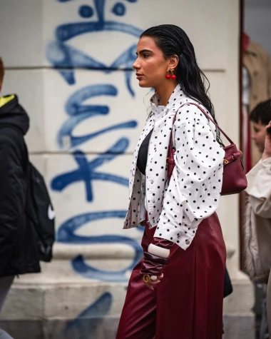 Točkice su opet hit, a viralna Zara jakna ima novu verziju: Styling sa &scaron;pice koji svi žele kopirati