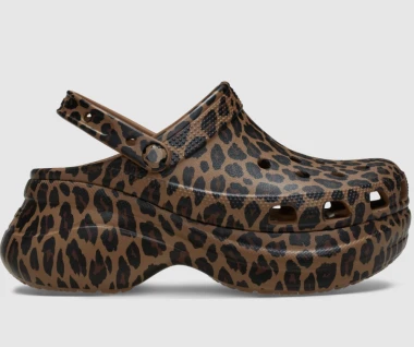 Fenomen Crocsica: Estetski zločin ili najudobnija obuća na svijetu?