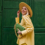 Modni detalji koji 'ne vole' odjeću: Evo kako pametnim trikovima izbjeći o&scaron;tećenja