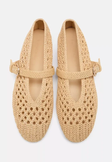 Prona&scaron;li smo savr&scaron;ene proljetne komade u Stradivariusu