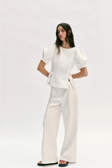 Koji vam je najljep&scaron;i? Odabrali smo 20 bluza i topova iz nove Zarine kolekcije