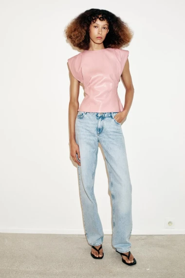 Koji vam je najljep&scaron;i? Odabrali smo 20 bluza i topova iz nove Zarine kolekcije