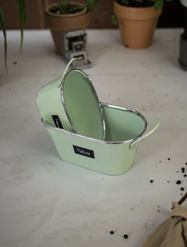 Od dva eura: Ove tegle za cvijeće iz Sinsaya, Pepca i Zara Homea su hit