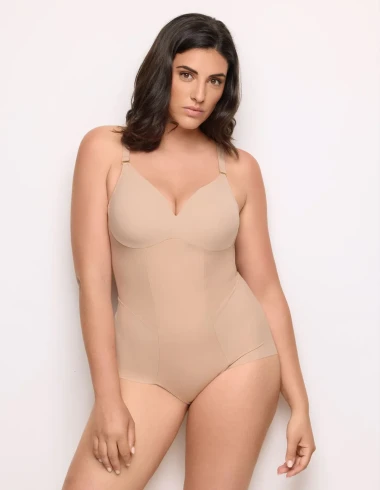 Ne stane&scaron; u haljinu od lani? Ovaj trik pomoći će ti da je zakopča&scaron; - i izgleda&scaron; kao pje&scaron;čani sat