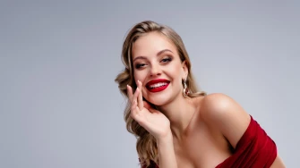 Ne stane&scaron; u haljinu od lani? Ovaj trik pomoći će ti da je zakopča&scaron; - i izgleda&scaron; kao pje&scaron;čani sat