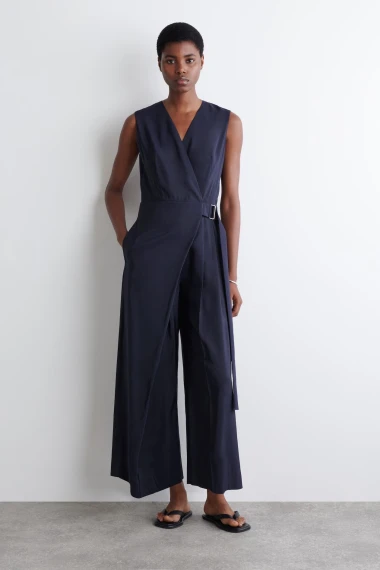 Elegantni kombinezoni kao odlična alternativa svečanim haljinama