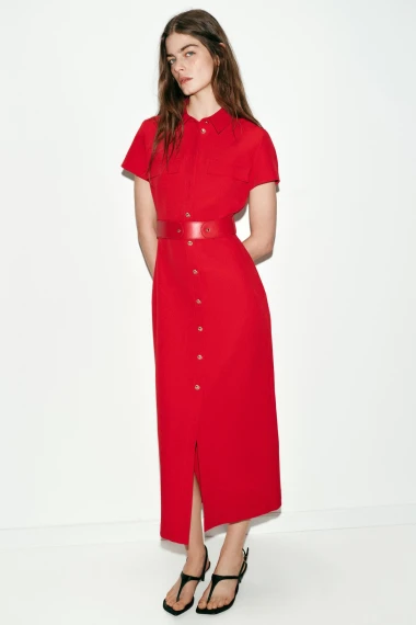 Jarko crvena je hit i ovog proljeća: Otkrivamo kako je nositi i gdje pronaći najbolje komade