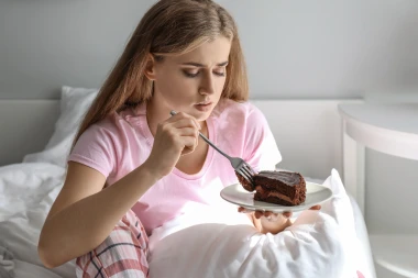 Petra Me&scaron;trić za Žena.hr: Za&scaron;to žene jedu čokoladu kad su tužne?