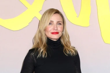 Crna haljina i crveni ruž: Elegantno izdanje Cameron Diaz na premijeri u New Yorku