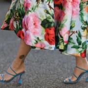 Suknja midi duljine: Najlaskaviji modeli za svaki tip figure