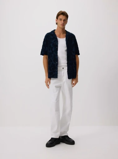 Modna stilistica Alma: Treba li za krizmu djevojka odjenuti toaletu, a mladić prvo odijelo?