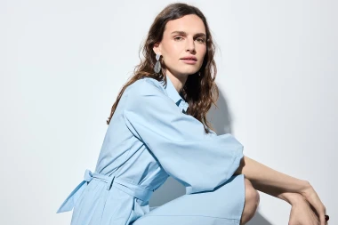 Od ureda do kave: Prona&scaron;li smo najljep&scaron;e ko&scaron;ulja-haljine koje ćemo nositi