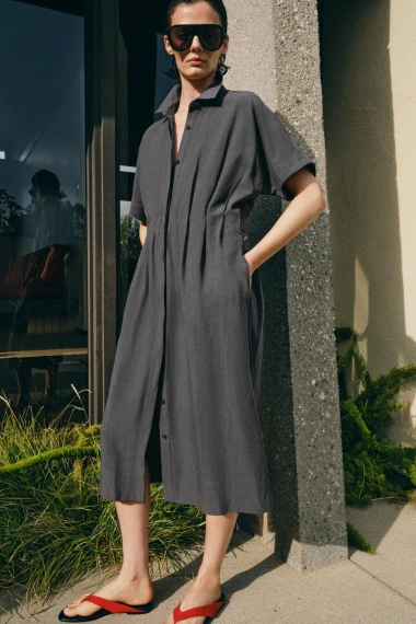 Od ureda do kave: Prona&scaron;li smo najljep&scaron;e ko&scaron;ulja-haljine koje ćemo nositi