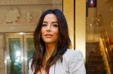Dva stila, jedna Eva: Longoria briljira, a odijelo je čista modna fantazija