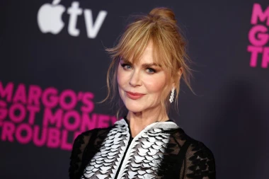 Nicole Kidman u mrežastoj kreaciji s ljuskicama hipnotizirala crveni tepih
