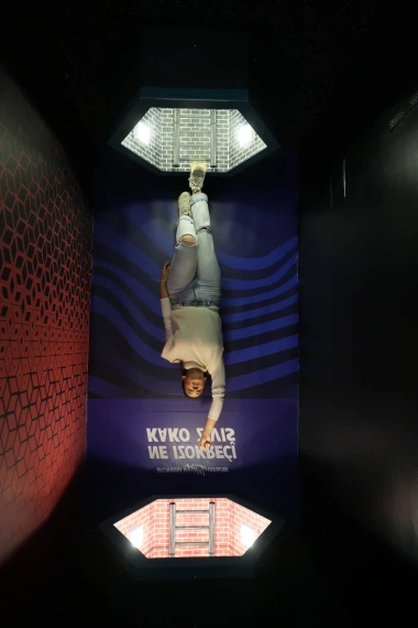 Twist ISO u Muzeju Iluzija predstavio novu kampanju koja okreće perspektivu hidracije