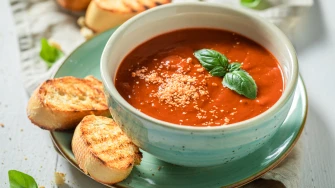 Juha od rajčice najbolji je izbor, imamo tri recepta za različite ukuse