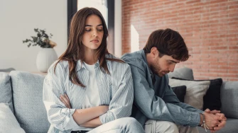 Pasivna agresija u braku: Prepoznajte je i zaustavite začarani krug