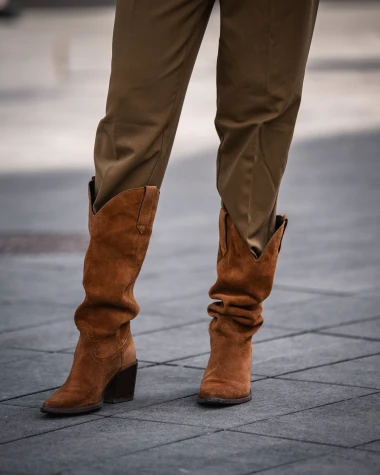 Kraljica &scaron;pice u toplim tonovima: Ovako smeđu nose prave trendseterice