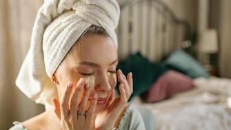 &Scaron;to se događa s kožom u 30-ima i za&scaron;to je ovo najvažnije desetljeće za njegu?