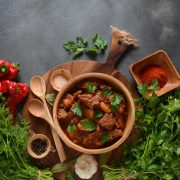 Tajne savr&scaron;enog mađarskog gula&scaron;a: Donosimo tri provjerena recepta