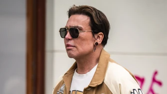 Neven Ciganović na zagrebačkoj &scaron;pici u zanimljivom kaputu