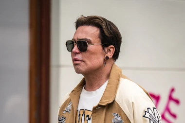 Neven Ciganović na zagrebačkoj &scaron;pici u zanimljivom kaputu