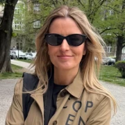 Antonija Blaće u omiljenom proljetnom komadu: 'Do&scaron;ao je period koji traje pet dana...'