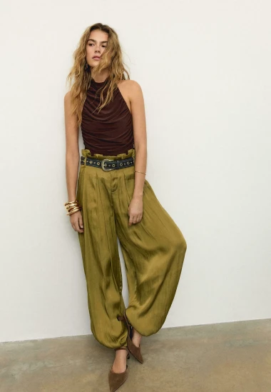 Dosta ti je traperica? Hlače balon kroja su chic modno rje&scaron;enje za proljeće i ljeto