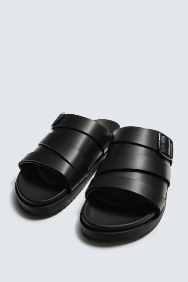 Od japanki do metalik modela: Ovo su sandale koje će obilježiti ljetnu sezonu