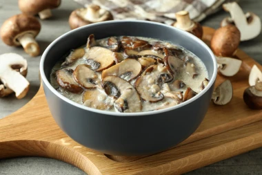 Umak od gljiva na 10 načina: Od klasičnih &scaron;ampinjona do egzotičnih shiitaka