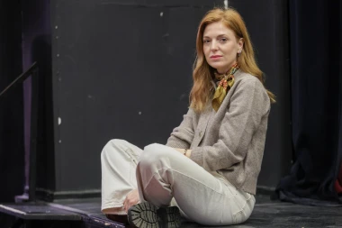 Ženske priče osvojile su domaća kazali&scaron;ta: Tri velike glumice, tri snažne monodrame