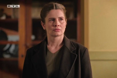 Đordano se udvara Zori, a Katarina odlazi u posjet Jakovu