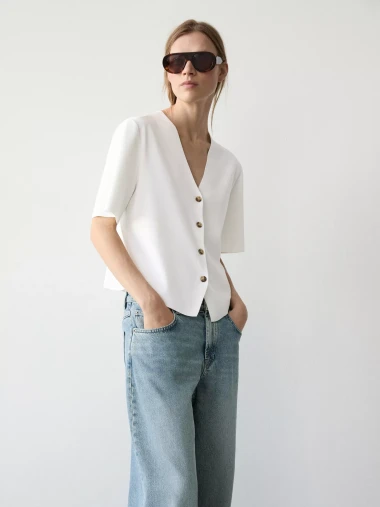 Proljetni minimalizam: Bijeli komadi koji izgledaju skupo, a dolaze iz high street ponude