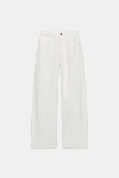 Proljetni minimalizam: Bijeli komadi koji izgledaju skupo, a dolaze iz high street ponude