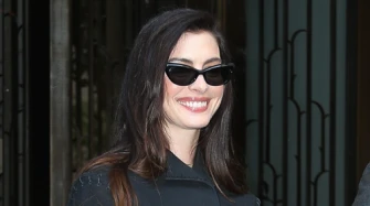 Anne Hathaway u traperu, Meryl Streep u odijelu: Tko je bolje odigrao modnu igru?