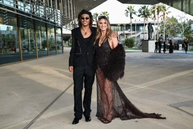 Eva Longoria, Heidi Klum i Sharon Stone u rasko&scaron;nim outfitima: Koja vam je najbolje odjevena?