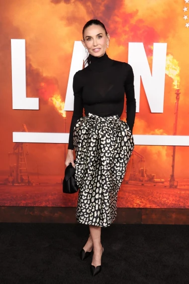 Demi Moore opet briljirala: 'Divlji' detalj njezine kombinacije zasjenio je sve ostalo