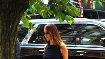 Najchic trend za ljeto? Japanke na petu koje obožava i Hailey Bieber