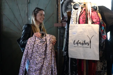 Cifer&scaron;lus na Sigečici pokazao da kvartovski buvljak moze biti puno vi&scaron;e od prodaje