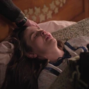 Divlje pčele: Katarina je u te&scaron;kom stanju, a Tereza priopći Vici da želi razvod