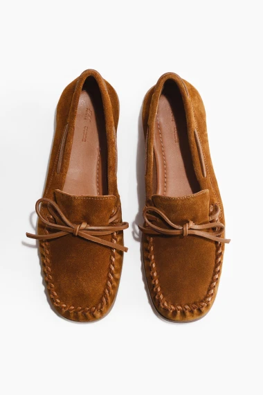 Od Zare do Massimo Duttija: Ovo su najljep&scaron;e mokasinke od bru&scaron;ene kože