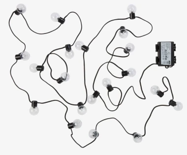 Stvori svoju oazu mira: Prona&scaron;li smo povoljne detalje za uređenje balkona