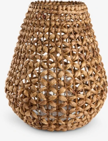 Stvori svoju oazu mira: Prona&scaron;li smo povoljne detalje za uređenje balkona