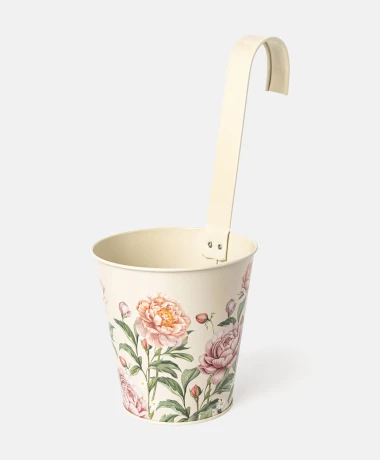 Stvori svoju oazu mira: Prona&scaron;li smo povoljne detalje za uređenje balkona