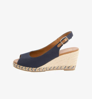 Cipele s otvorenim prstima opet su hit - sada elegantnije nego ikad