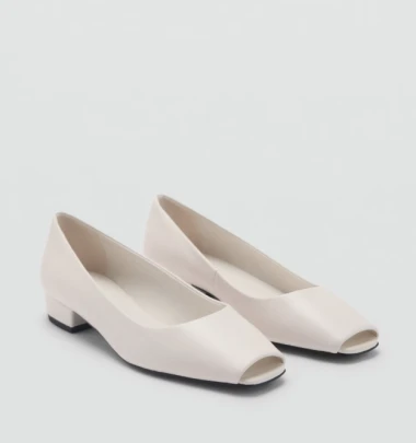 Cipele s otvorenim prstima opet su hit - sada elegantnije nego ikad