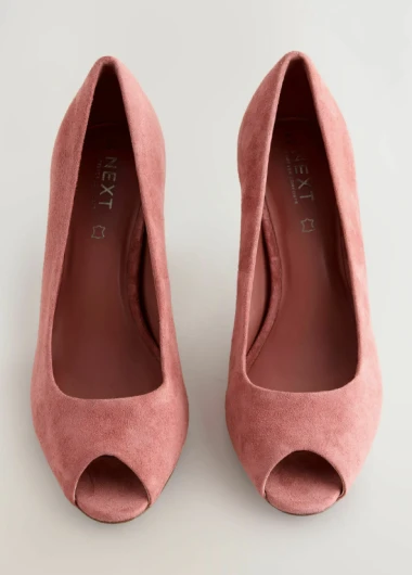 Cipele s otvorenim prstima opet su hit - sada elegantnije nego ikad