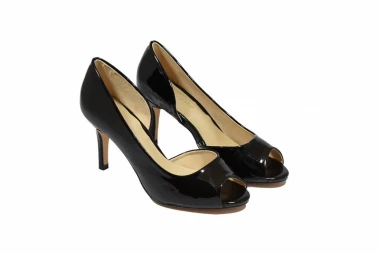 Cipele s otvorenim prstima opet su hit - sada elegantnije nego ikad