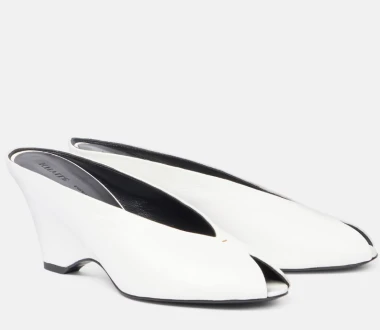 Cipele s otvorenim prstima opet su hit - sada elegantnije nego ikad